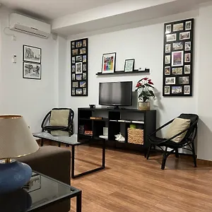La Casa Del Poeta Wifi Y Garaje Gratuitos Córdoba